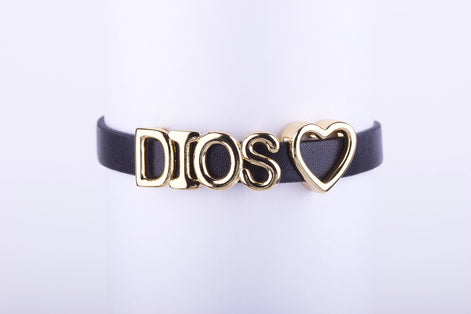 Pulsera cristiana, regalos religiosos modernos, joyería de fe, pulsera Dios, accesorios espirituales.

Pulsera cuero mujer, brazalete letras doradas, accesorios con mensaje, God bracelet, joyería religiosa juvenil.